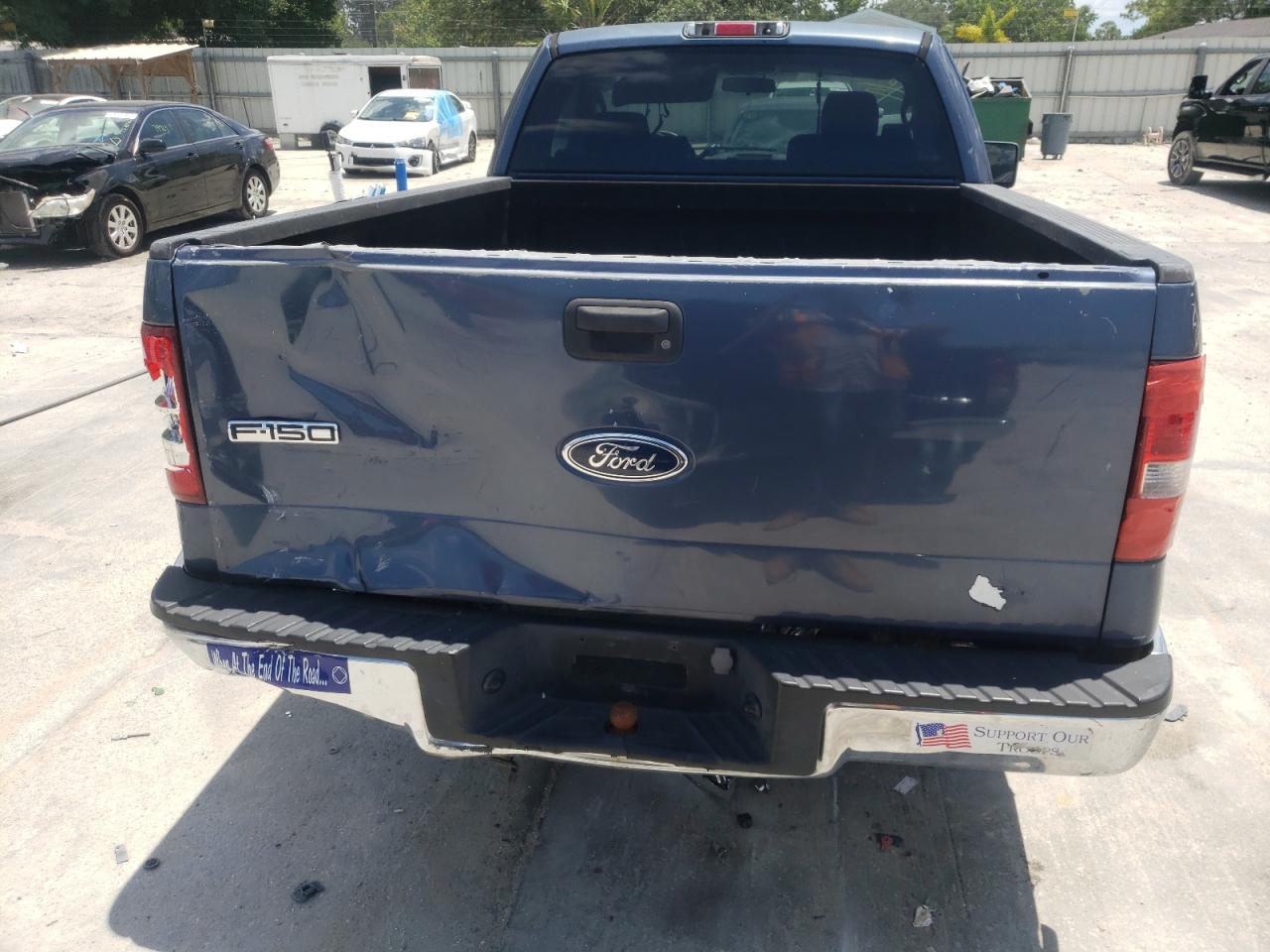 Photo 6 from auction – 2005 FORD F150 with VIN 1FTRF12205NB36729
