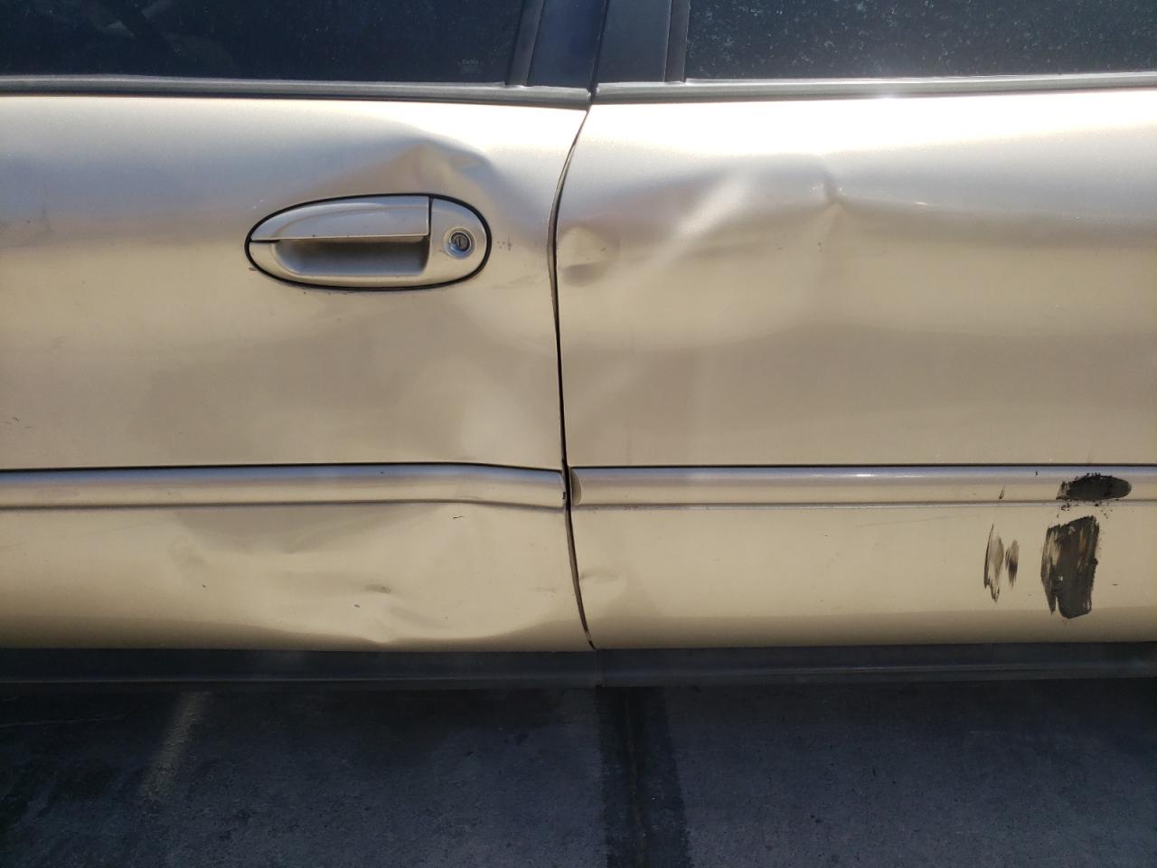 Photo 9 from auction – 2001 FORD TAURUS SES with VIN 1FAFP55U41G266439