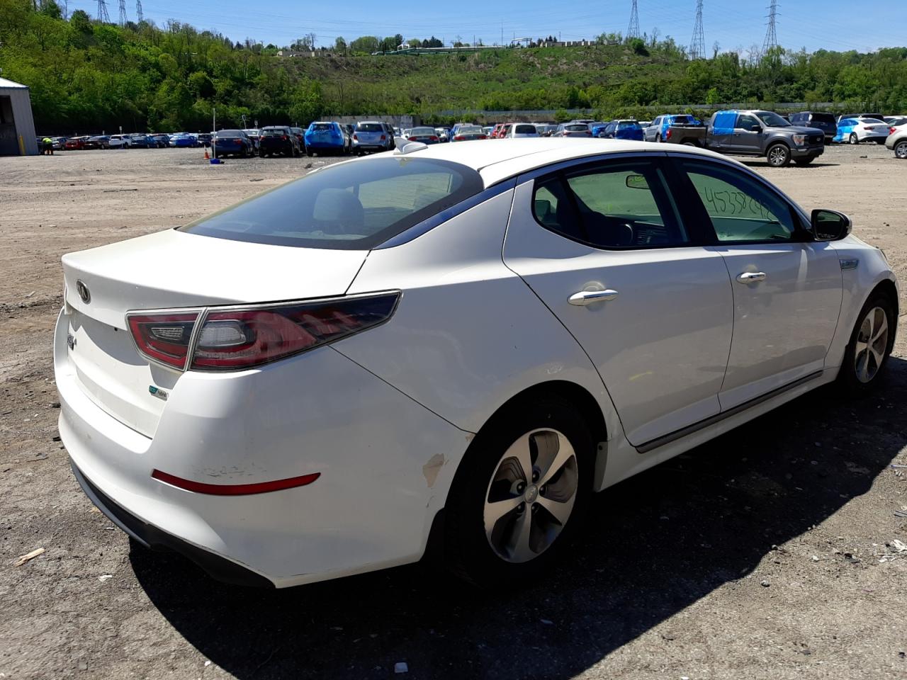 Photo 4 from auction – 2015 KIA OPTIMA HYB with VIN KNAGM4AD1F5081594