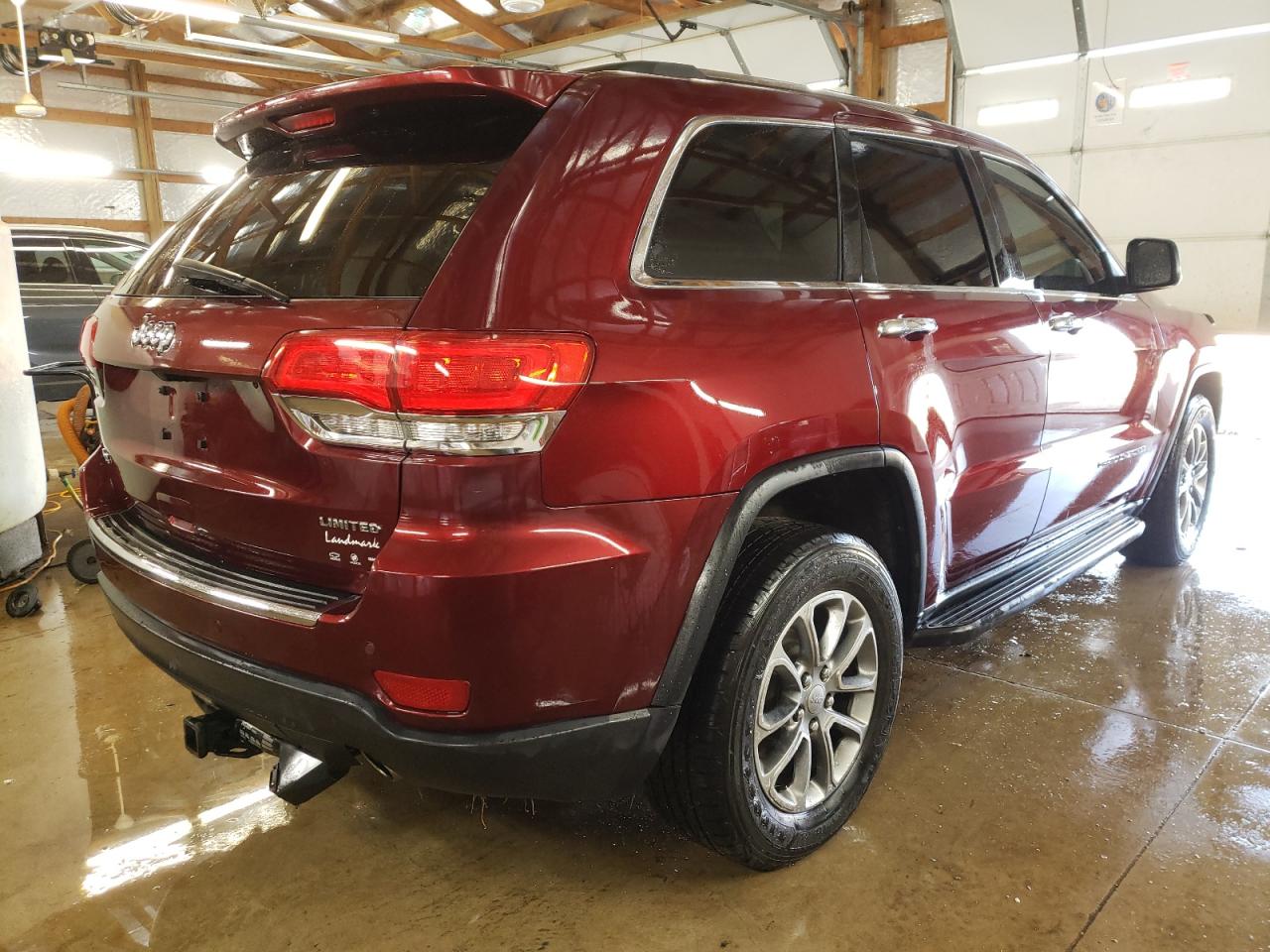 Photo 4 from auction – 2016 JEEP GRAND CHER with VIN 1C4RJFBG1GC405052