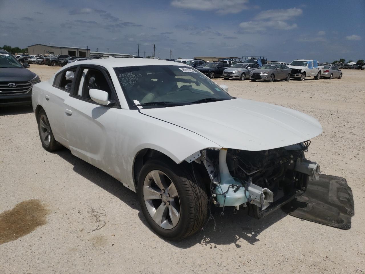 DODGE CHARGER SX 2016 with VIN 2C3CDXHG4GH332335 - Photo from auction