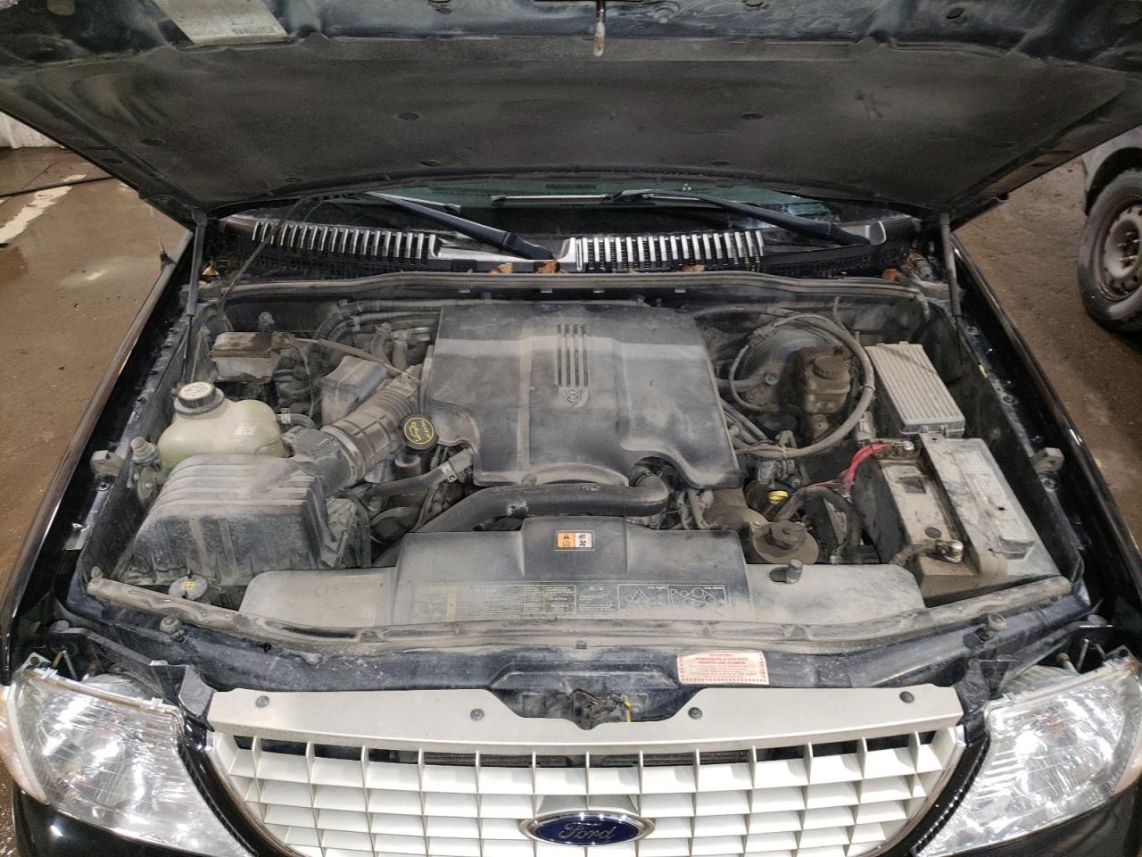 Photo 7 from auction – 2002 FORD EXPLORER E with VIN 1FMDU74W82ZC45068