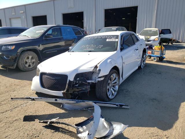 Photo 2 from auction – 2019 CHRYSLER 300 TOURIN with VIN 2C3CCAAG8KH612312