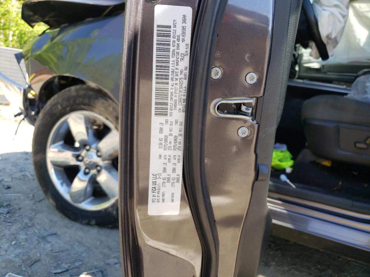 Photo 10 from auction – 2015 RAM 1500 SLT with VIN 1C6RR7GT9FS642579