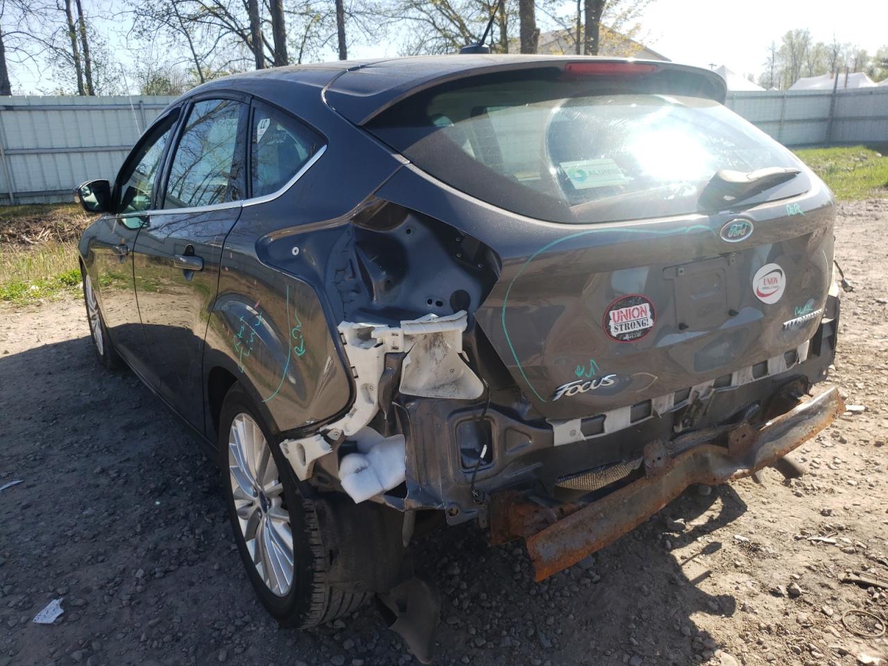 Photo 3 from auction – 2015 FORD FOCUS TITA with VIN 1FADP3N29FL353231