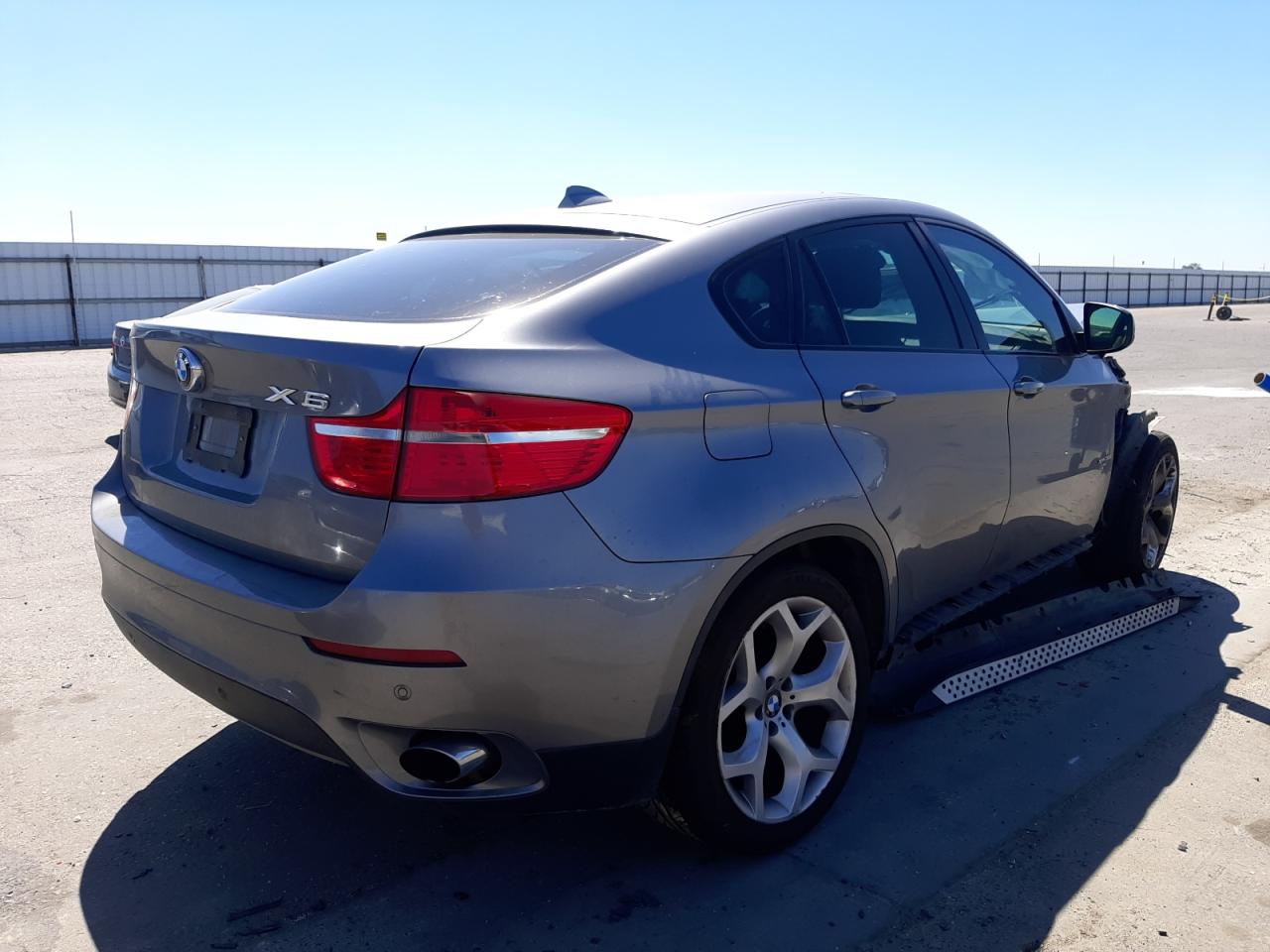 Photo 4 from auction – 2011 BMW X6 XDRIVE3 with VIN 5UXFG2C57BLX07072