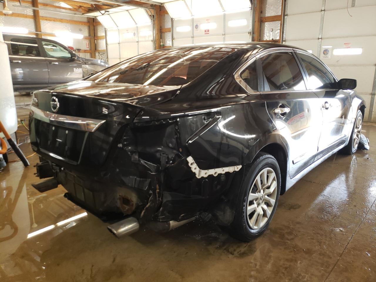 Photo 4 from auction – 2015 NISSAN ALTIMA 2.5 with VIN 1N4AL3AP2FC219905