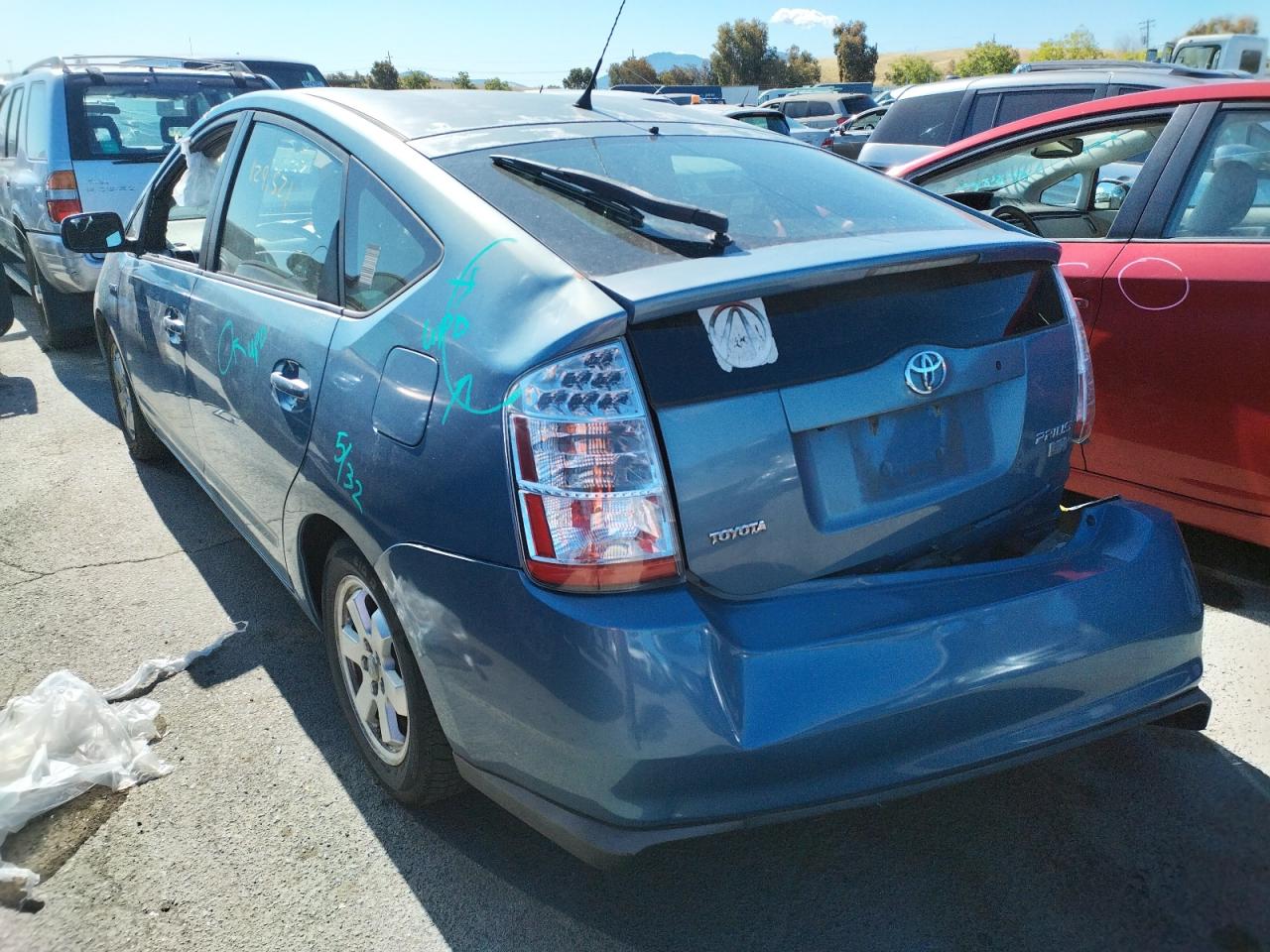 Photo 3 from auction – 2007 TOYOTA PRIUS with VIN JTDKB20U277587532