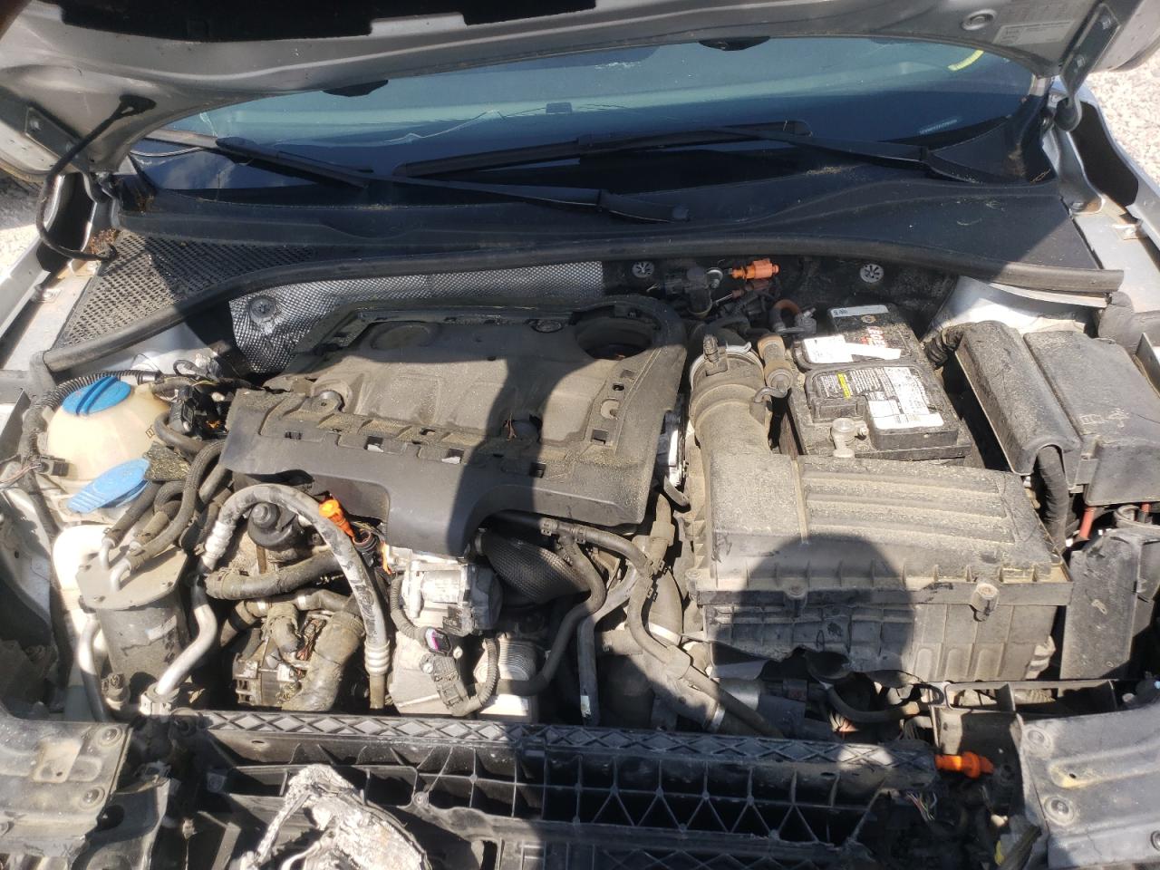 Photo 7 from auction – 2012 VOLKSWAGEN PASSAT SE with VIN 1VWBN7A3XCC090558