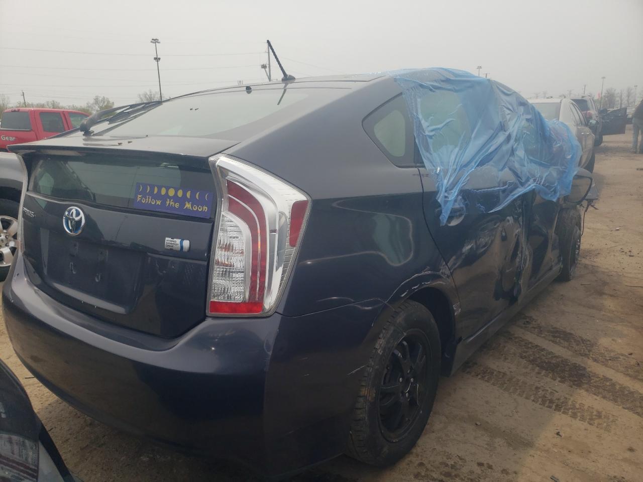 Photo 4 from auction – 2013 TOYOTA PRIUS with VIN JTDKN3DU9D5647692