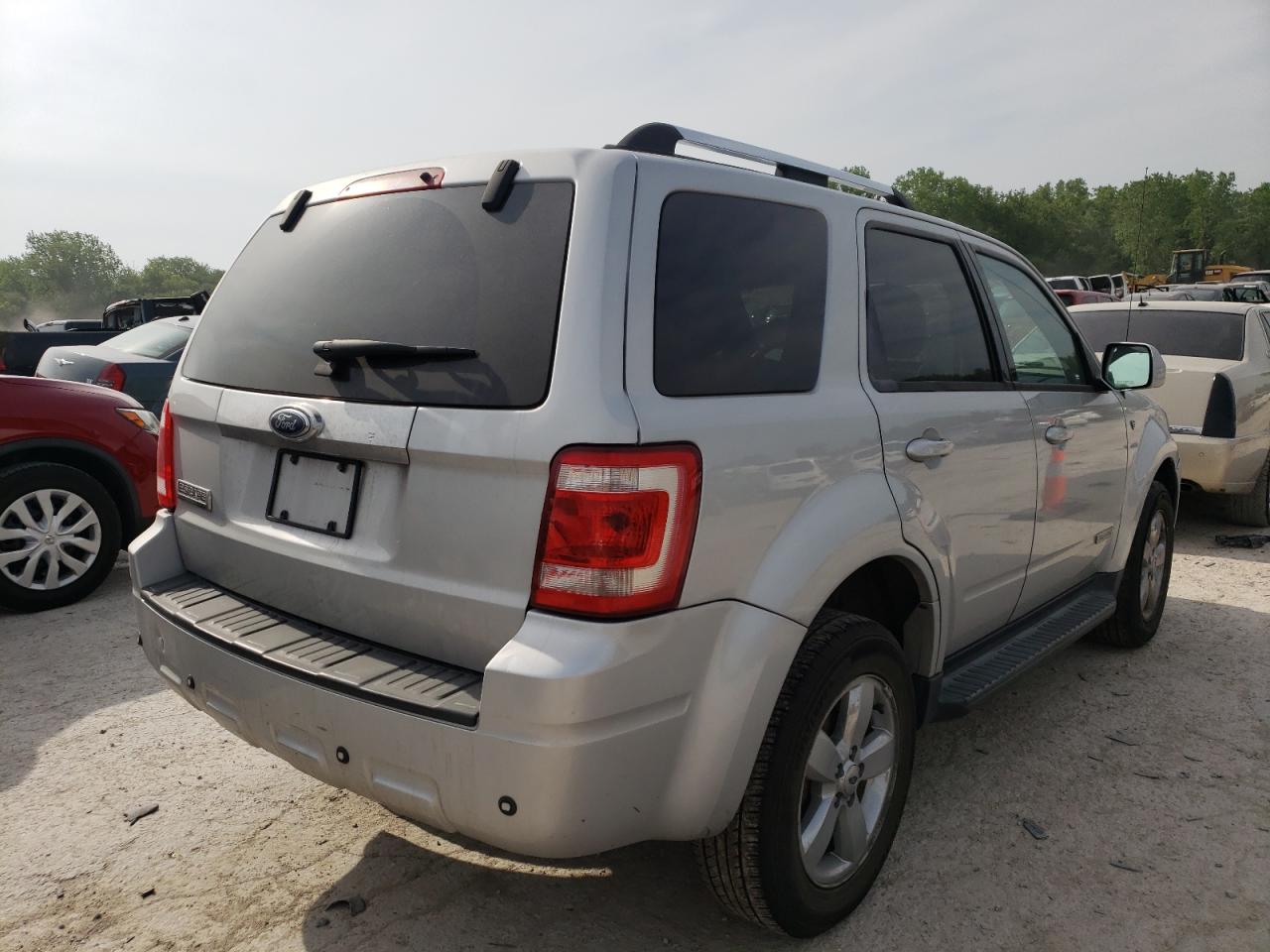 Photo 4 from auction – 2008 FORD ESCAPE LIM with VIN 1FMCU04118KB46133
