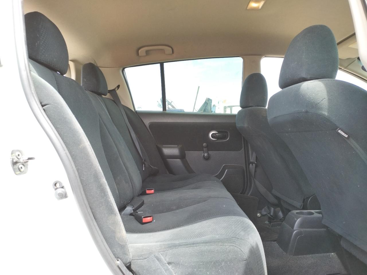 Photo 6 from auction – 2011 NISSAN VERSA S with VIN 3N1BC1CP2BL463748