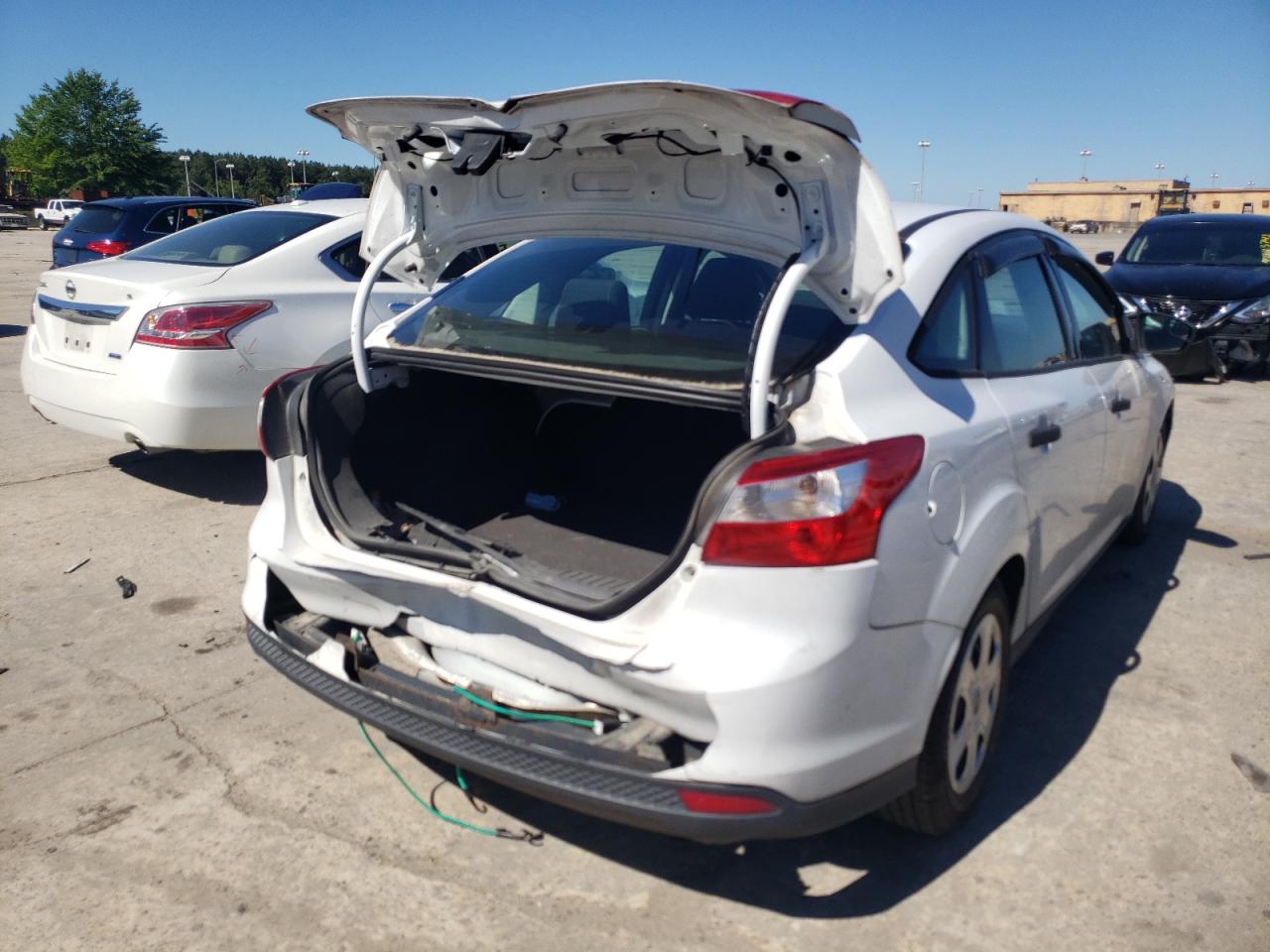 Photo 9 from auction – 2012 FORD FOCUS S with VIN 1FAHP3E25CL402325