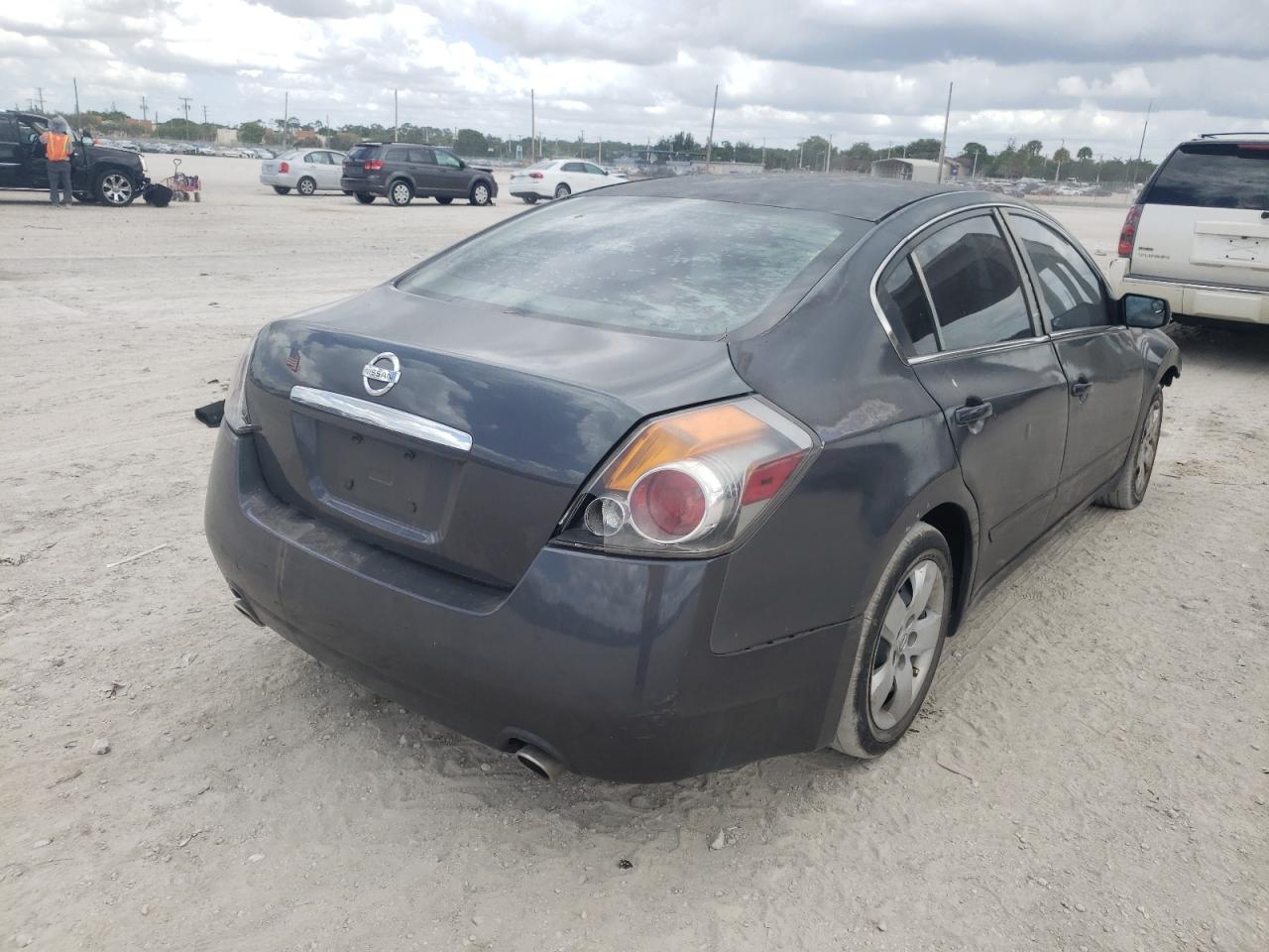 Photo 4 from auction – 2008 NISSAN ALTIMA 2.5 with VIN 1N4AL21E98C148116