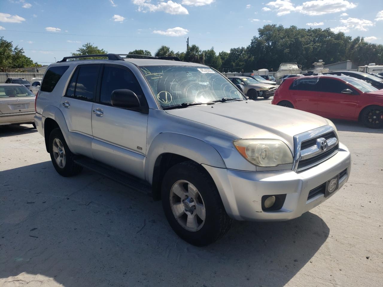 TOYOTA 4RUNNER SR 2006 with VIN JTEZU14R368057955 - Photo from auction