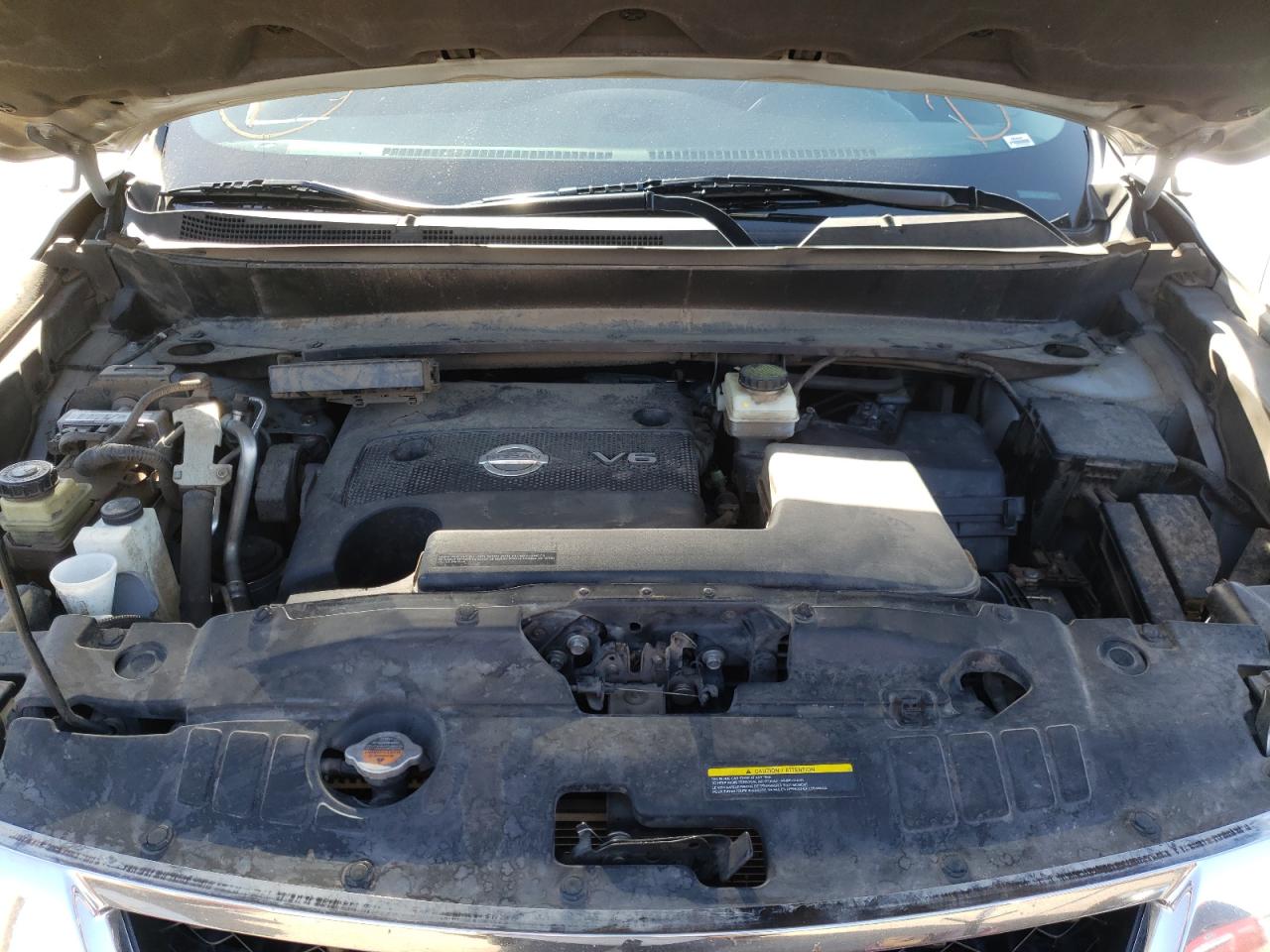 Photo 7 from auction – 2014 NISSAN PATHFINDER with VIN 5N1AR2MM1EC663663