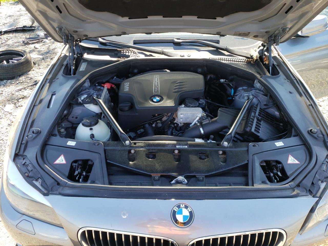 Photo 7 from auction – 2012 BMW 528 I with VIN WBAXG5C53CDX01544