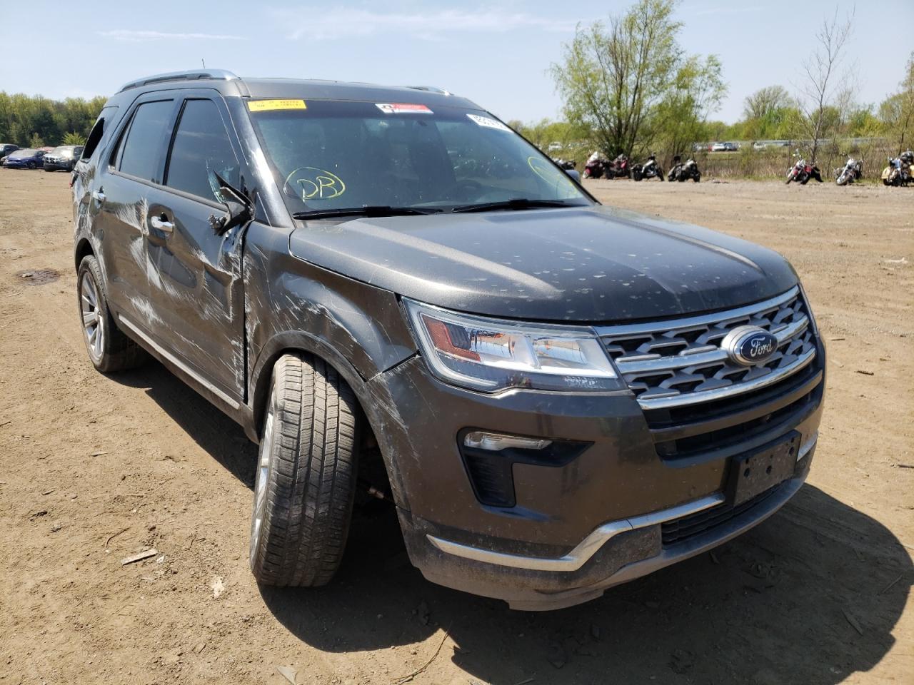 FORD EXPLORER L 2019 with VIN 1FM5K8F89KGA63745 - Photo from auction
