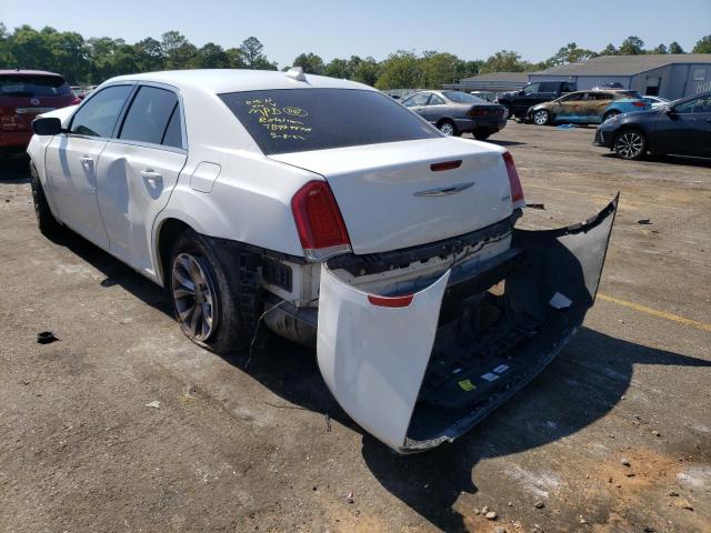 Photo 3 from auction – 2016 CHRYSLER 300 LIMITE with VIN 2C3CCAAG3GH197648