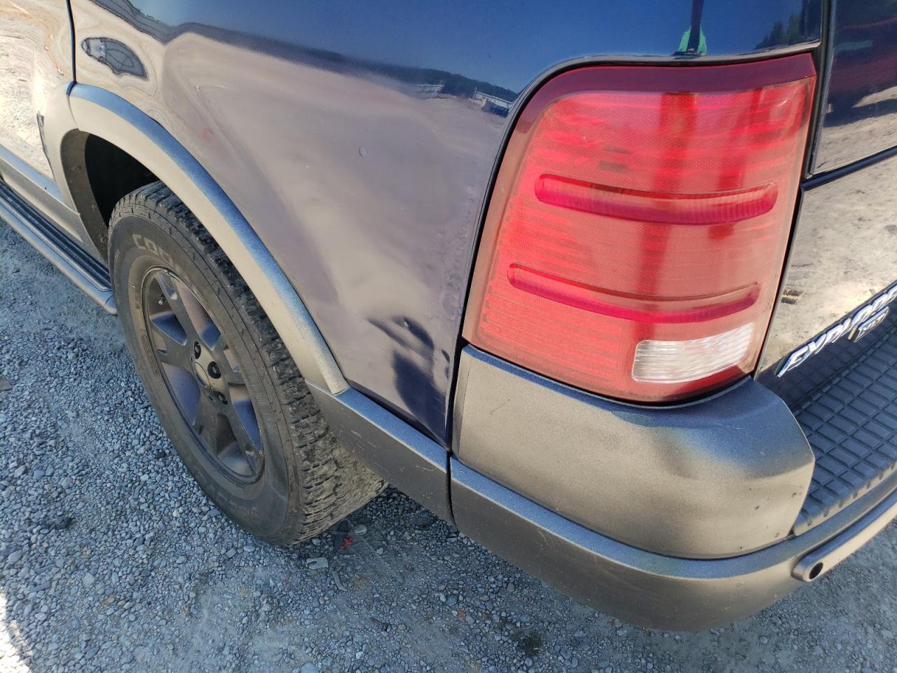 Photo 9 from auction – 2005 FORD EXPLORER X with VIN 1FMDU73E15UA19769