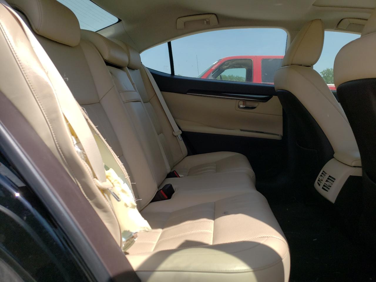 Photo 6 from auction – 2016 LEXUS ES 350 with VIN JTHBK1GG5G2229900