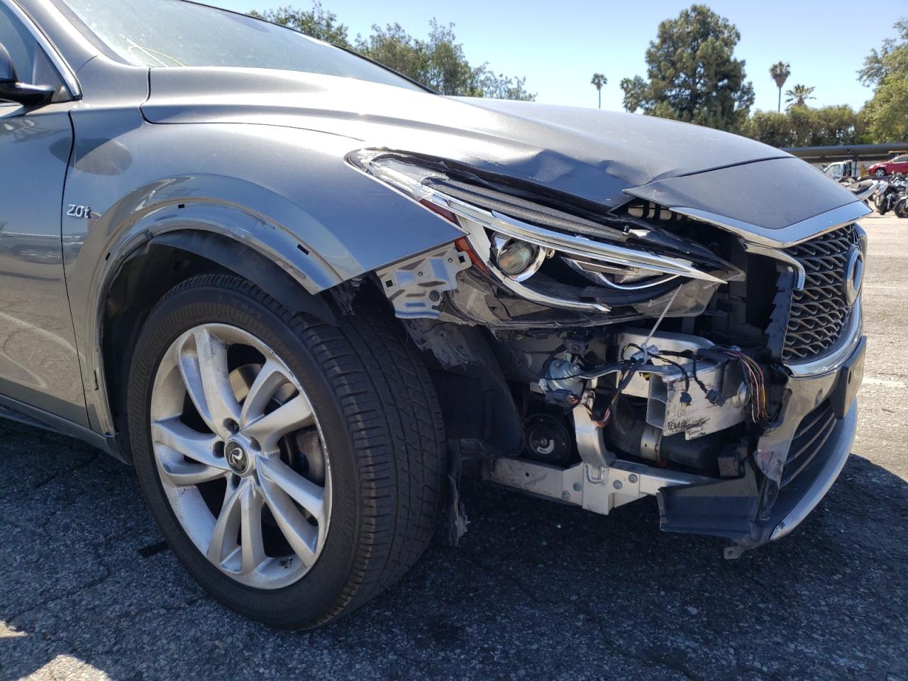 Photo 9 from auction – 2017 INFINITI QX30 BASE with VIN SJKCH5CPXHA015622