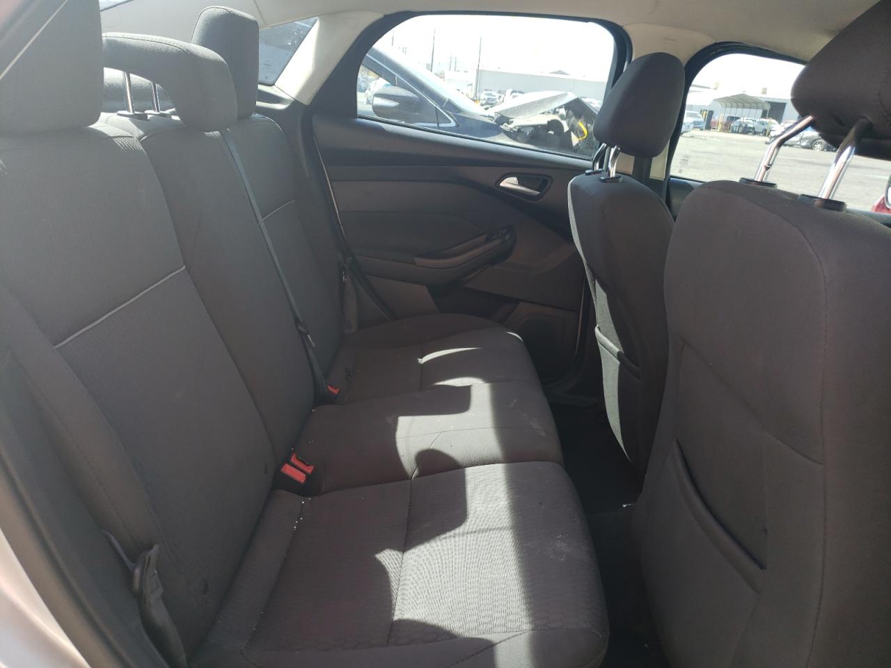 Photo 6 from auction – 2012 FORD FOCUS SEL with VIN 1FAHP3H24CL162440