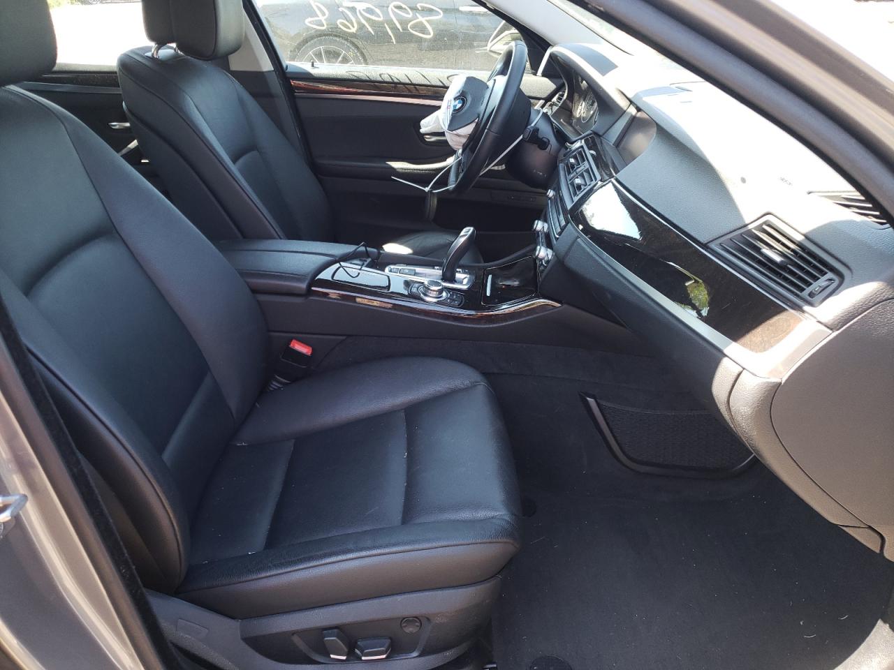 Photo 5 from auction – 2012 BMW 528 I with VIN WBAXG5C53CDX01544