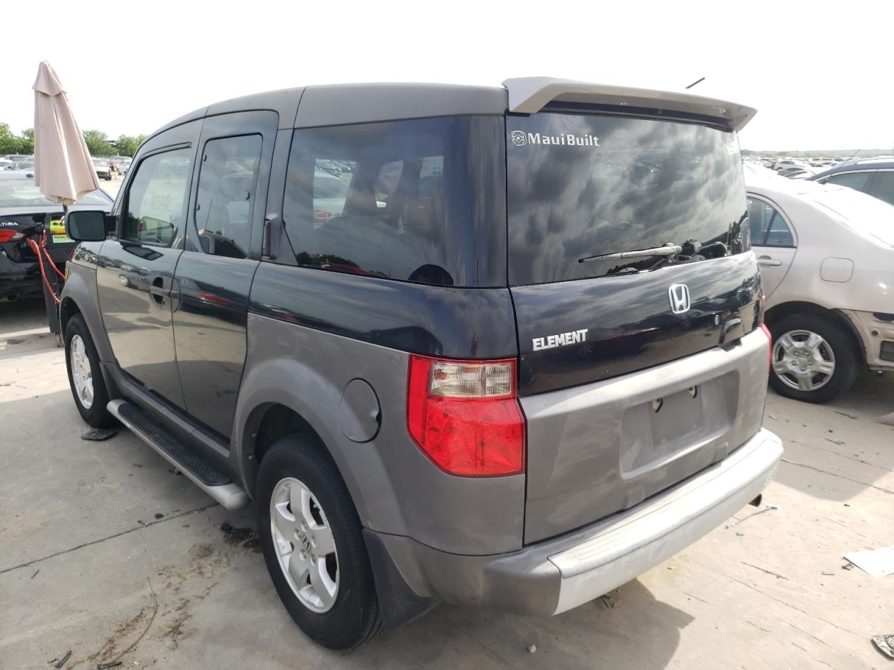 Photo 3 from auction – 2003 HONDA ELEMENT EX with VIN 5J6YH28573L015809