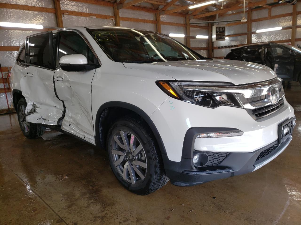 HONDA PILOT EX 2021 with VIN 5FNYF5H39MB013656 - Photo from auction
