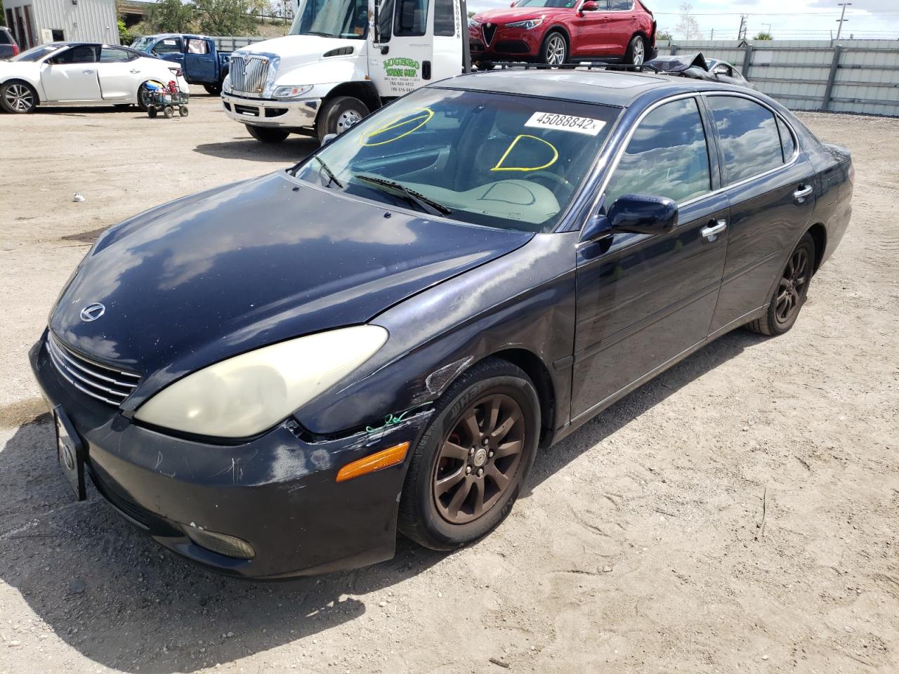Photo 2 from auction – 2004 LEXUS ES 330 with VIN JTHBA30G145015974