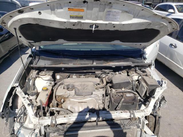 Photo 7 from auction – 2015 TOYOTA RAV4 LIMIT with VIN 2T3DFREV2FW288441