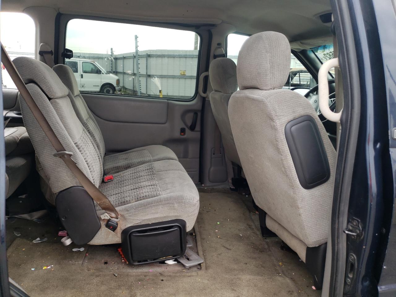 Photo 6 from auction – 2003 CHEVROLET VENTURE with VIN 1GNDX03E63D283593