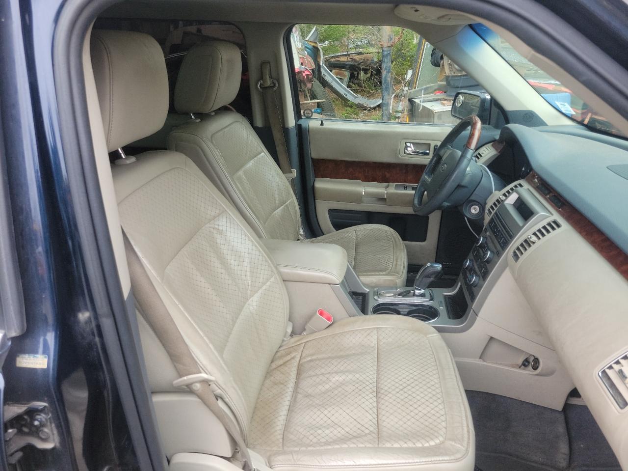 Photo 6 from auction – 2009 FORD FLEX LIMIT with VIN 2FMEK63C39BA27113