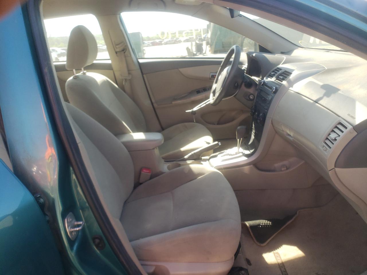 Photo 5 from auction – 2010 TOYOTA COROLLA BA with VIN 2T1BU4EE4AC254133