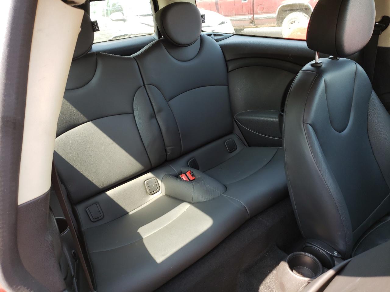 Photo 6 from auction – 2013 MINI COOPER CLU with VIN WMWZF3C58DT490588