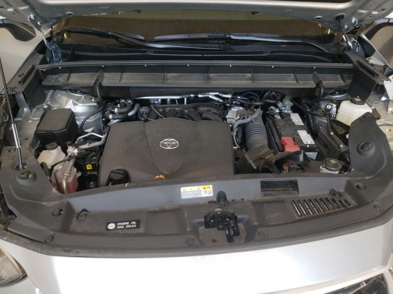 Photo 7 from auction – 2021 TOYOTA HIGHLANDER with VIN 5TDGZRBH2MS527150