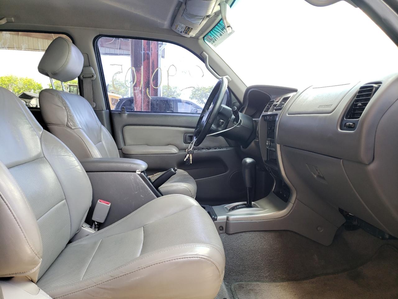 Photo 5 from auction – 2002 TOYOTA 4RUNNER SR with VIN JT3GN86R720239007