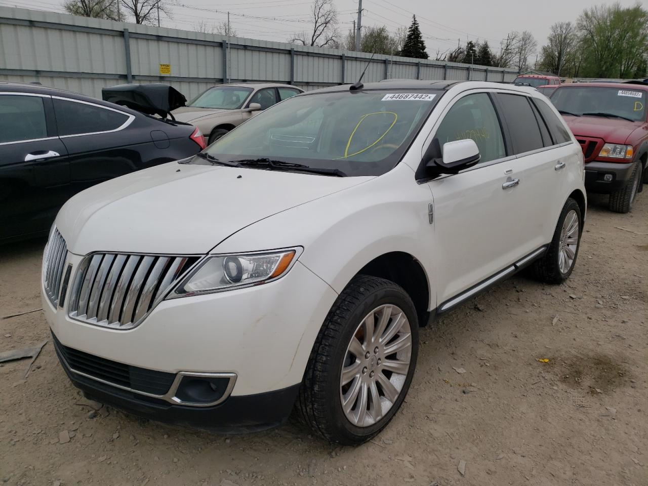 Photo 2 from auction – 2014 LINCOLN MKX with VIN 2LMDJ8JK4EBL16701