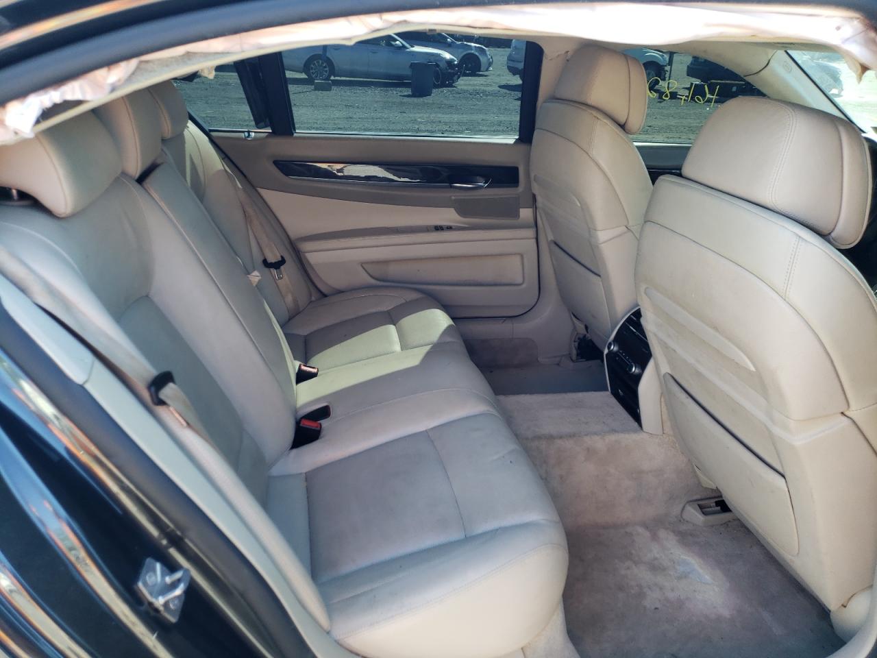 Photo 6 from auction – 2010 BMW 750 LI with VIN WBAKB8C51ACY63069