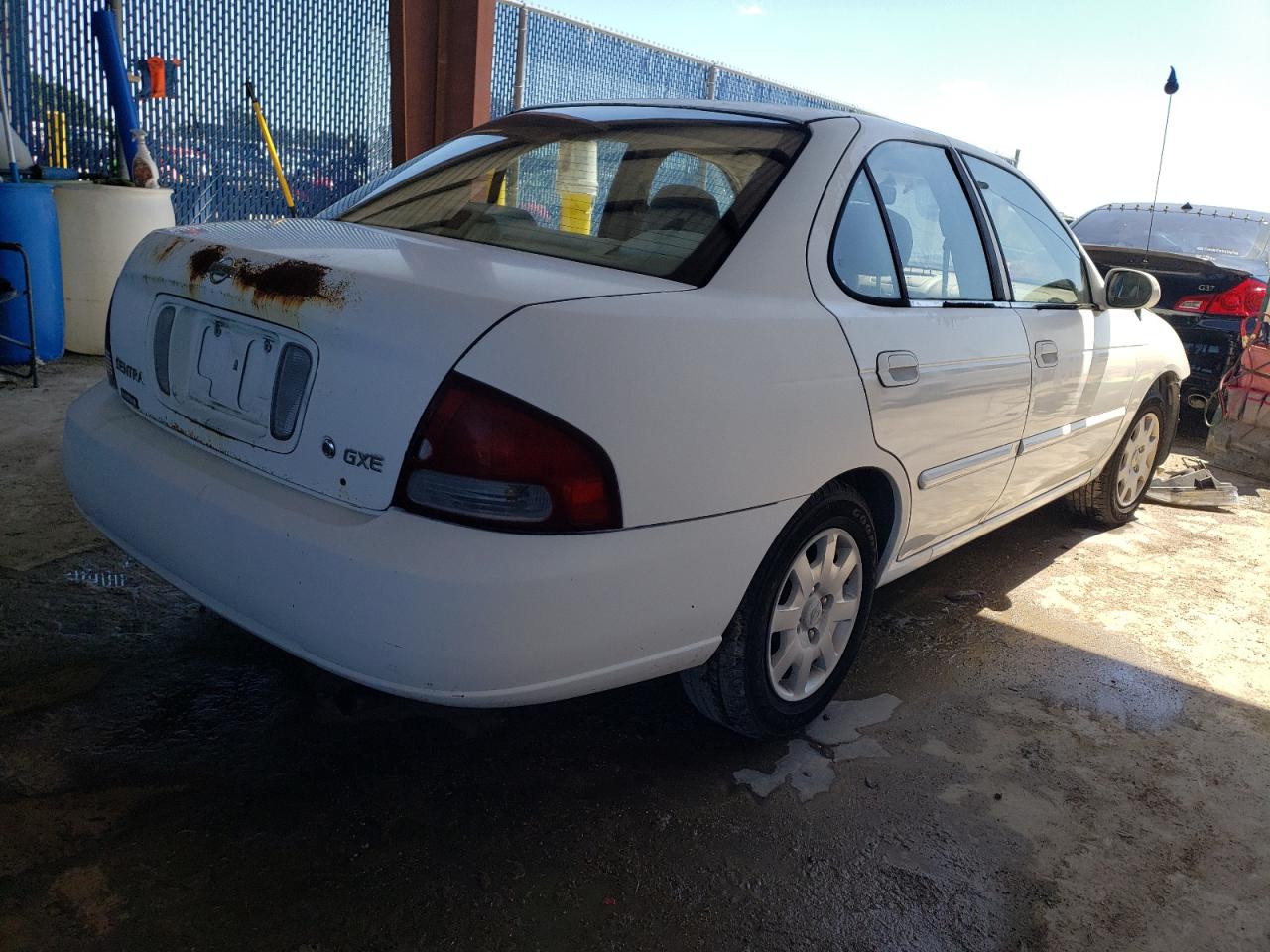 Photo 4 from auction – 2001 NISSAN SENTRA XE with VIN 3N1CB51D91L520596