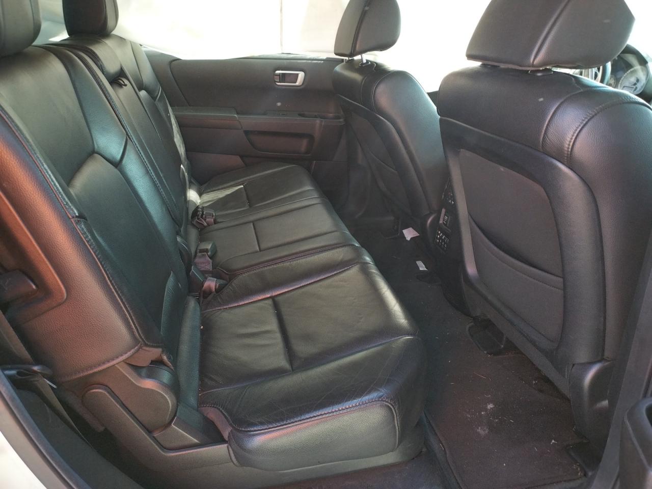 Photo 16 from auction – 2012 HONDA PILOT TOUR with VIN 5FNYF4H95CB042455