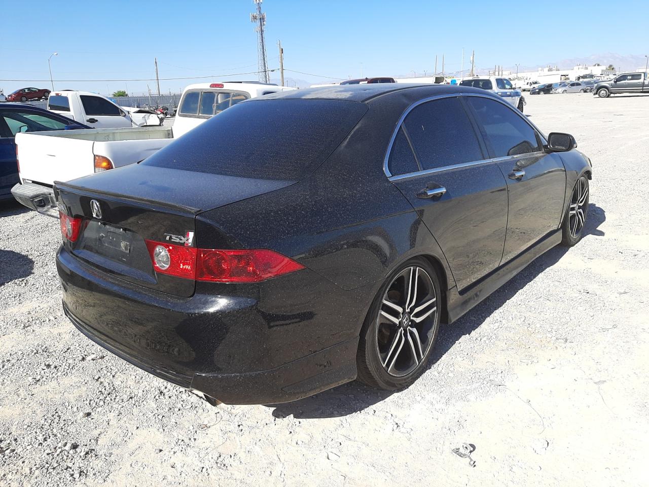 Photo 4 from auction – 2004 ACURA TSX with VIN JH4CL95804C002065