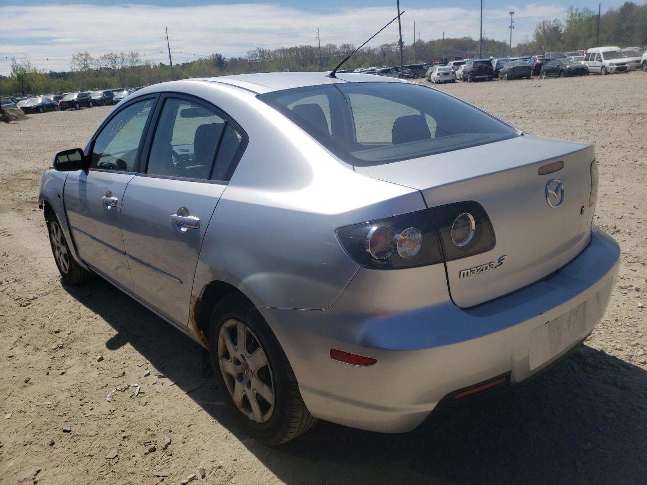 Photo 3 from auction – 2008 MAZDA 3 I with VIN JM1BK12G881863816