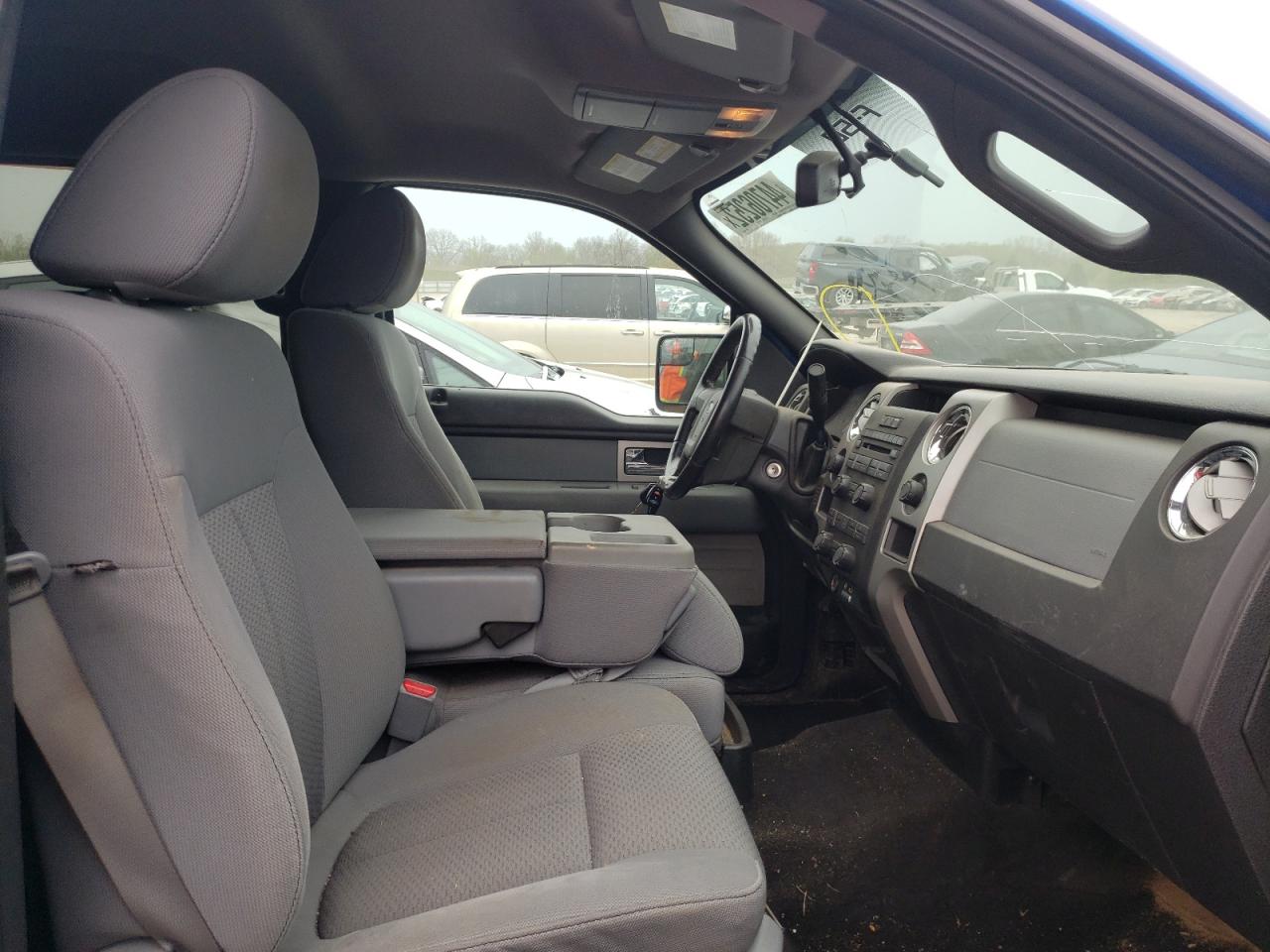 Photo 5 from auction – 2011 FORD F150 SUPER with VIN 1FTFW1EF4BFA39265