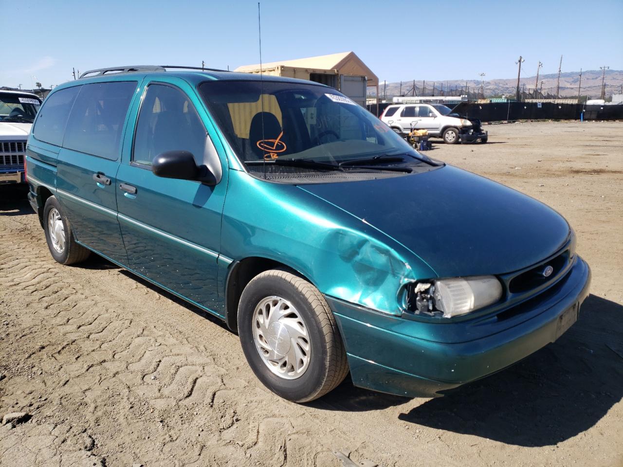 FORD WINDSTAR 1996 with VIN 2FMDA5145TBA03214 - Photo from auction