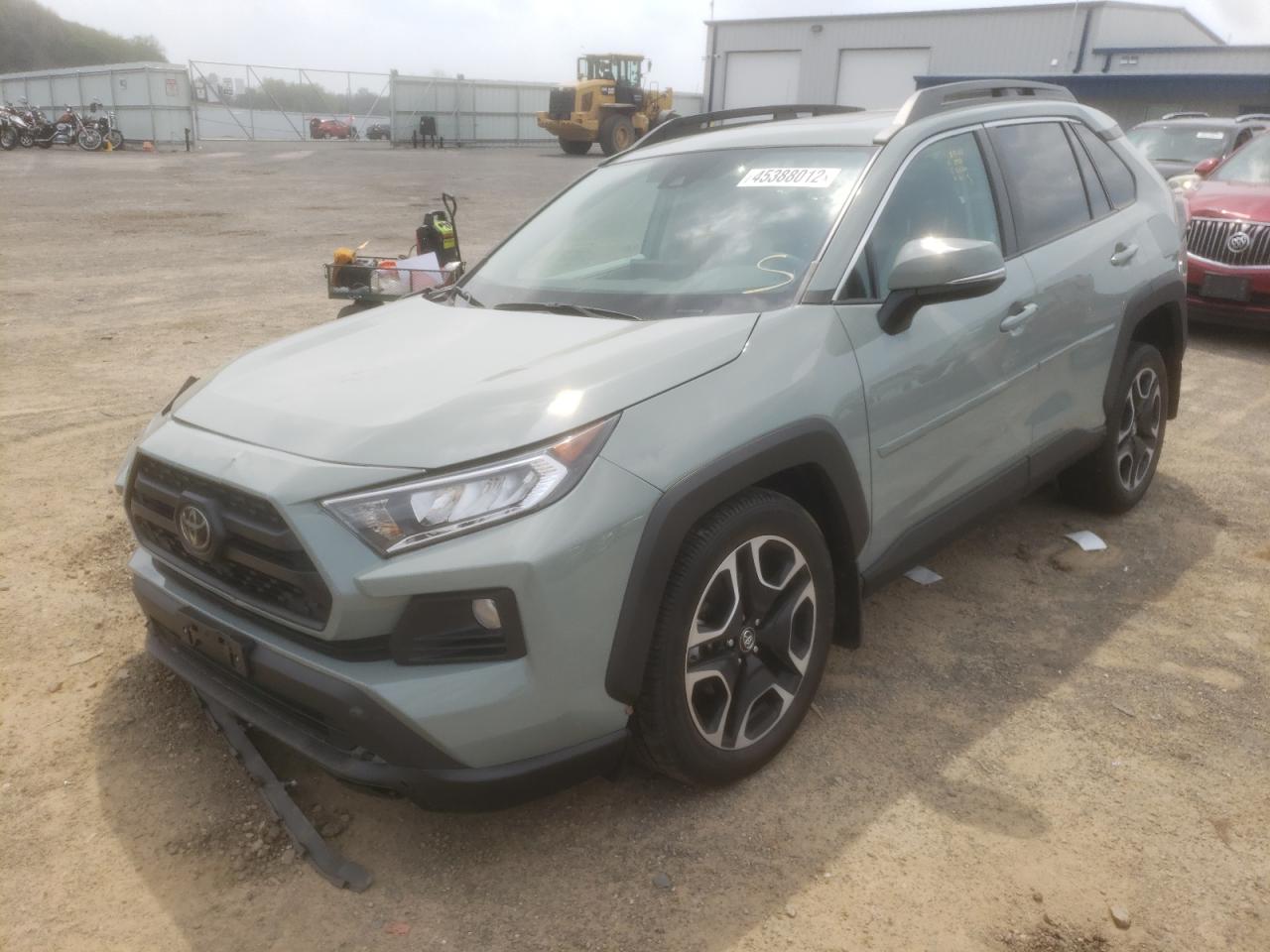 Photo 2 from auction – 2019 TOYOTA RAV4 ADVEN with VIN 2T3J1RFV8KW008984