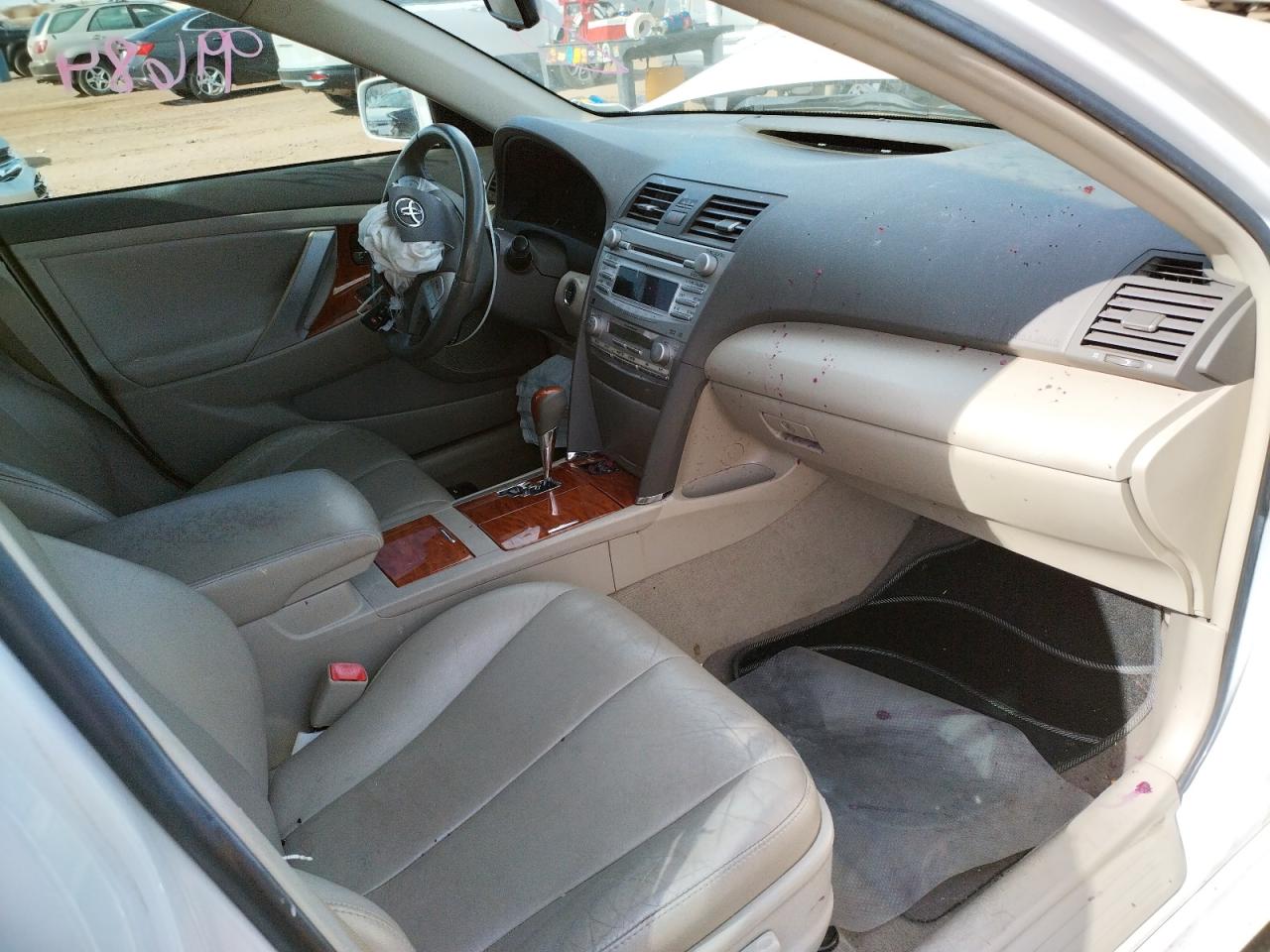 Photo 5 from auction – 2011 TOYOTA CAMRY SE with VIN 4T1BK3EK2BU613145