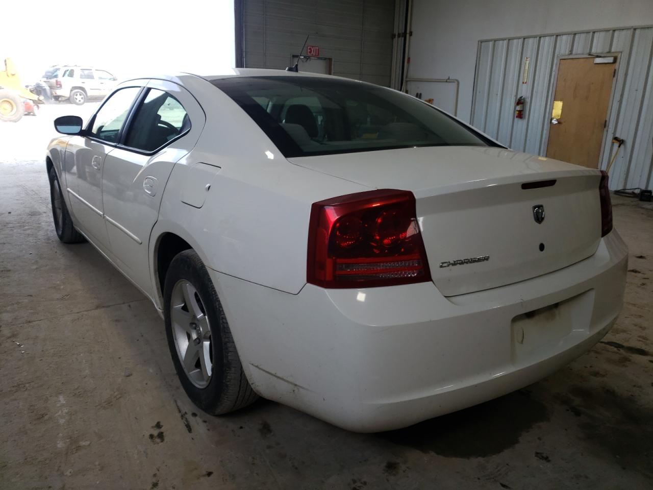 Photo 3 from auction – 2008 DODGE CHARGER with VIN 2B3LA43G78H173193