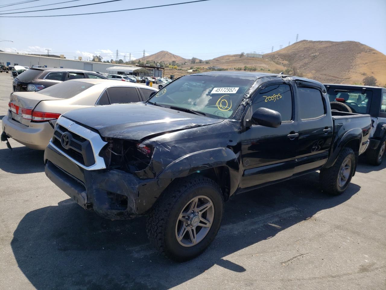 Photo 2 from auction – 2012 TOYOTA TACOMA DOU with VIN 5TFJU4GN2CX026418